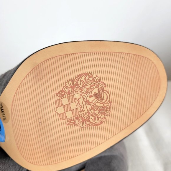 VINCE CAMUTO Gray Teisha Lace-up Tall Boots - 7.5 - Picture 7 of 8